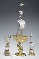 08-goldenes-Schiff-D186753